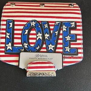 BrightonLOVE snappy flap